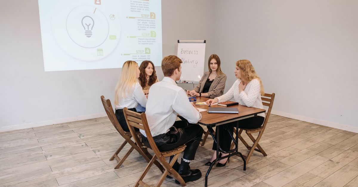 Dịch tài liệu trạm biến áp cần lưu ý điều gì để đúng kỹ thuật?